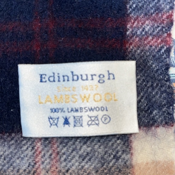 Edinburgh Vintage Check Wool Lambswool Fringed Scarf gray great condition - Picture 5 of 5